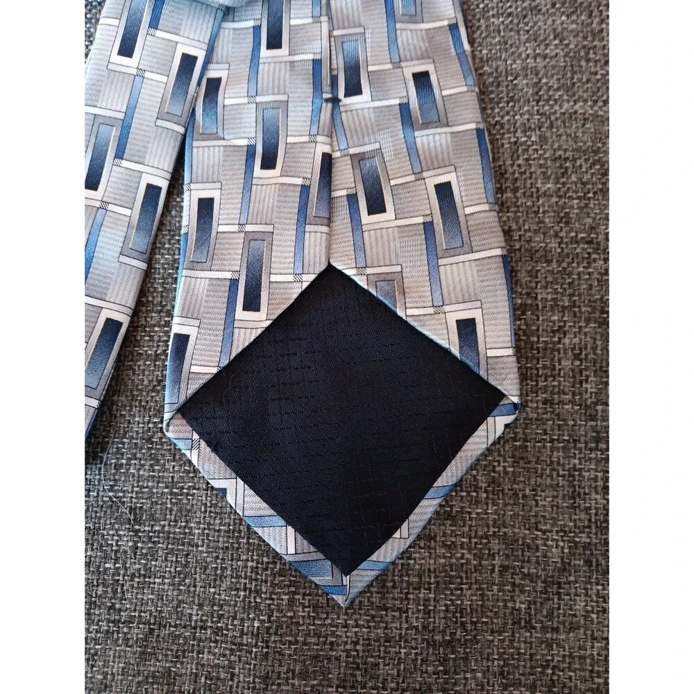 Tie 70s 80s 90s Y2K Mens Stafford Silk Gray Blue White 4 Wide 61 Long